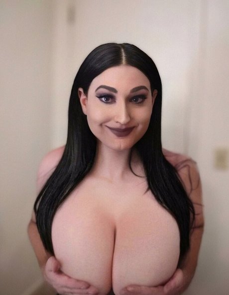 ThighHiBby pornstar pretty img