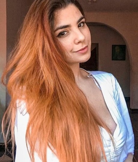 Isadora Basile nice model pics