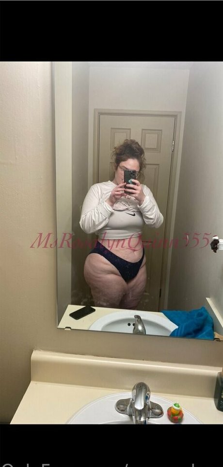 msrosalynquinn555 actress pic