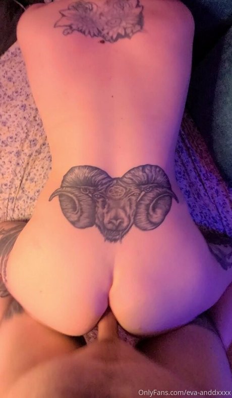 tiktok stars onlyfans pornographic image