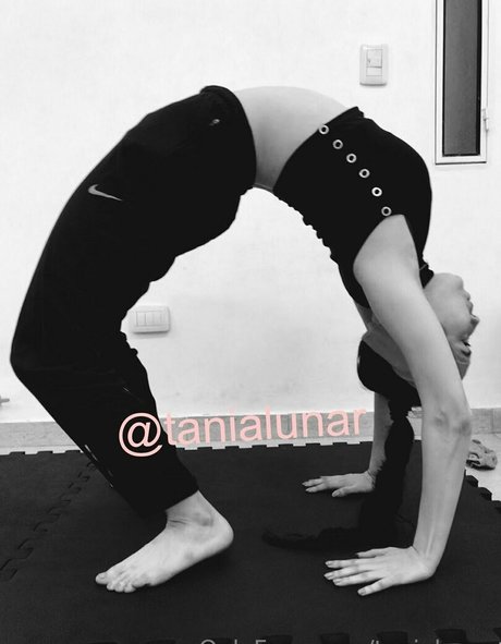 tanialunar free actress picture