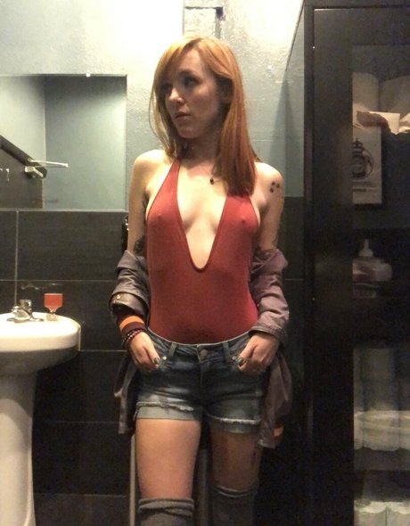 lilyevansfree art actress archive