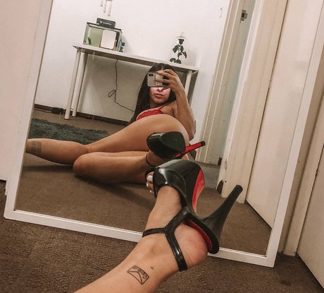 viewerxdiscretion exclusive star photo