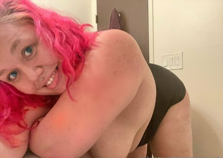 brunette pussy onlyfans art naked archive