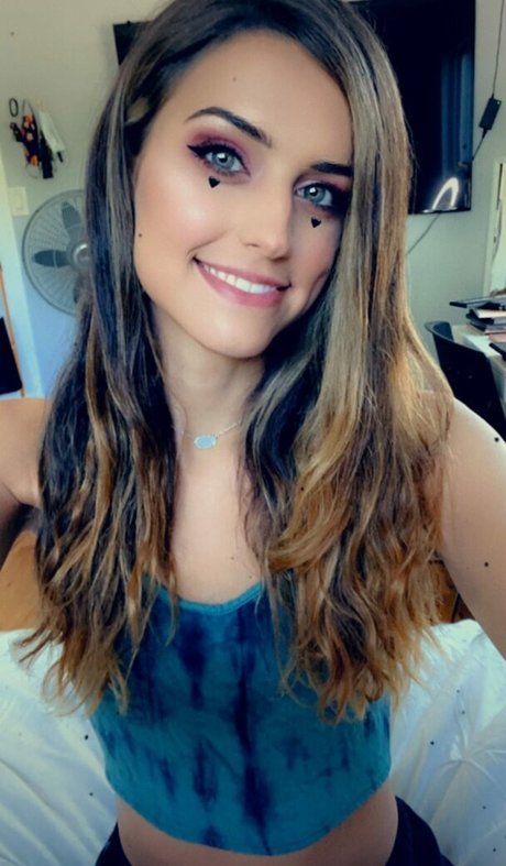 SophieSommers pornstar exclusive archive