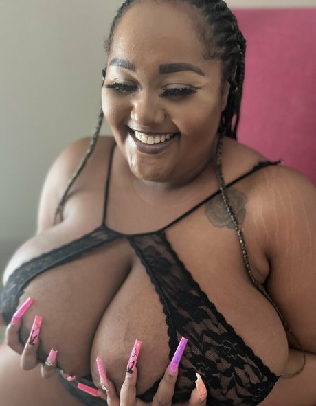 Anyai The Saiyan hot pornstar images