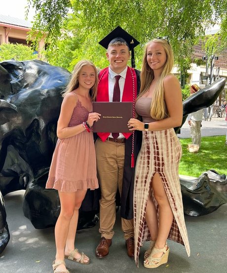 Hannah Alyssa Woods nude pornstar image