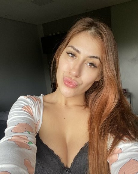 Sweet Mila nice pornstar pics