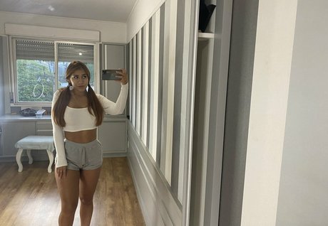 Sweet Mila model nice archive