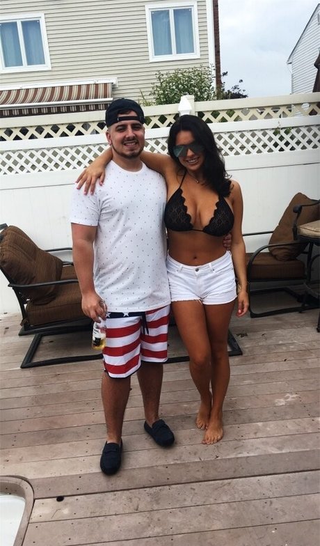 Rachel Winchester model hd images