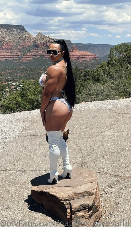 nataliakovalevafbb beautiful actress pic