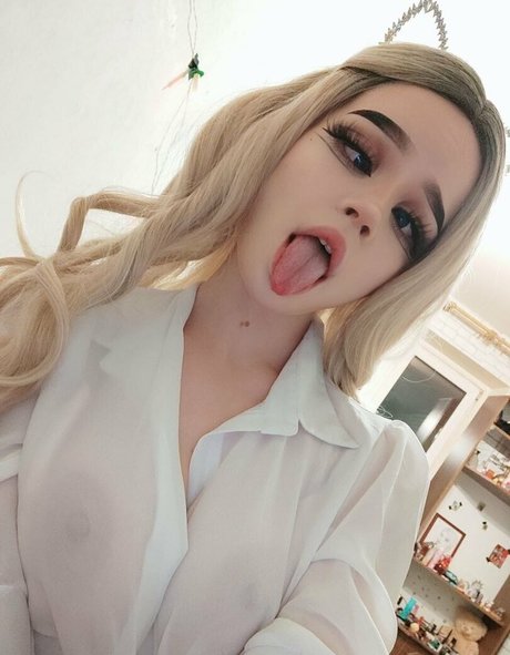 yourangel07 exclusive model images