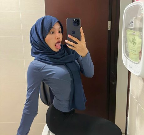 huge anal dildo onlyfans free nude img