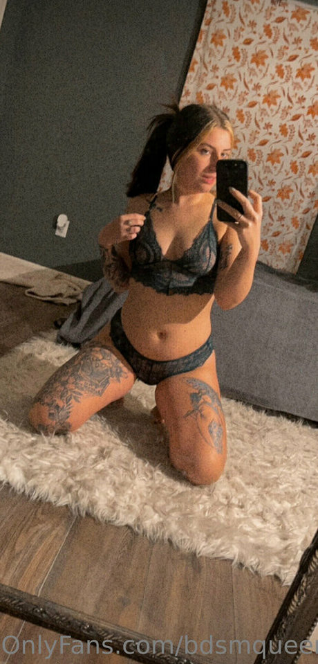 bdsmqueen1993free model art gallery