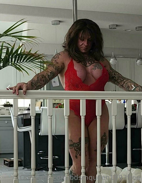 bdsmqueen1993free hd star photo