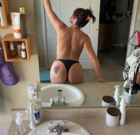 thekittybateman naked star archive