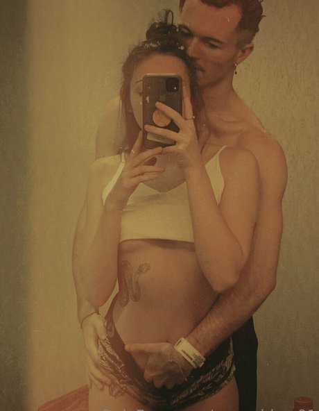 vannahkay01 erotic star image