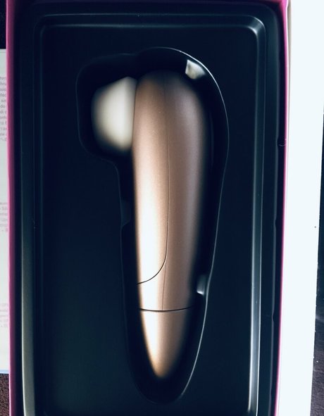 freyanillinht free actress gallery