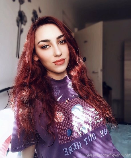 freyanillinht star porn img