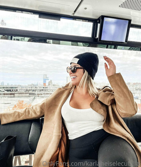 karlitathek porn model pic