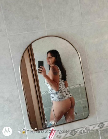 gggloria star naked photo