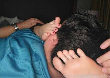 lynfootgoddess star exclusive image