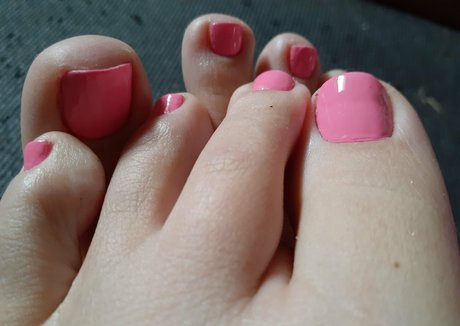 lynfootgoddess sexy pornstar photos