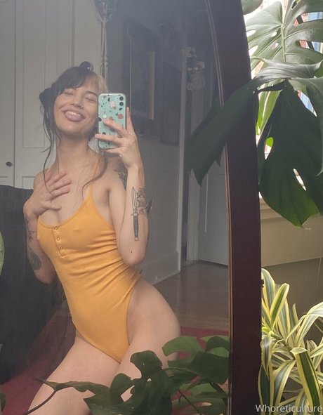 whoreticulture porn star pics