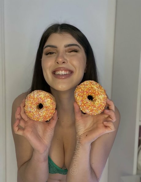 averywestvip star nudes gallery