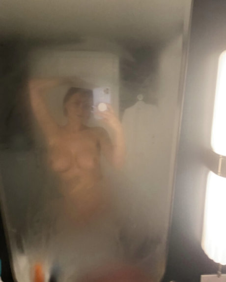 Michelleyroo art star img