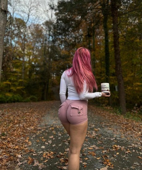 tattooed shemale onlyfans hot sexy images