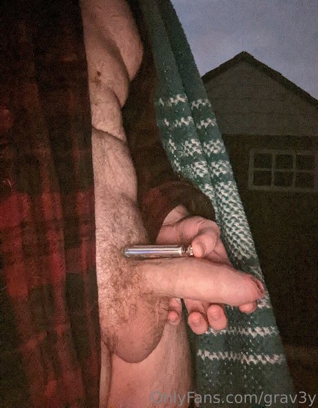 grav3y pretty pornstar pictures