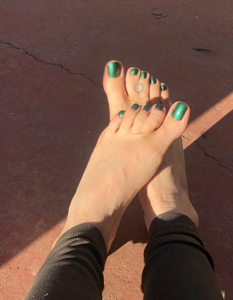 cutewebbies nude model photos