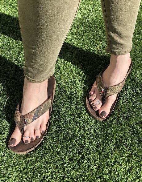 cutewebbies model images