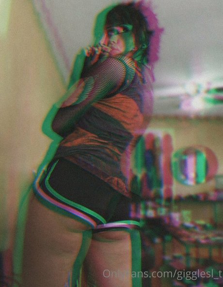 Its kiwi cosplay top model gallery