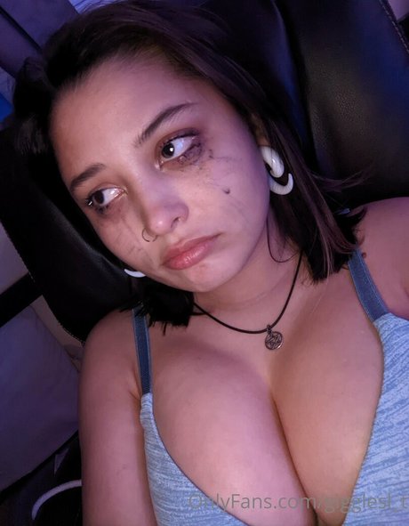 Its kiwi cosplay star nudes pic