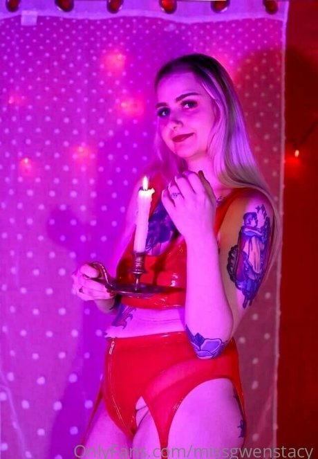 missgwenstacy naked star galleries