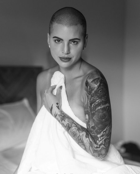 steves end porn model photo