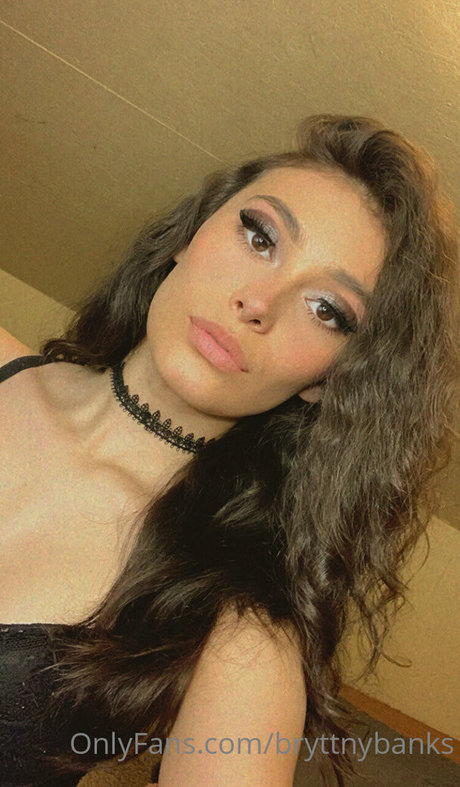 bryttnybanks model erotic pictures