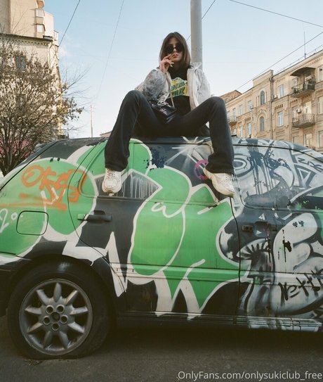 onlysukiclub free erotic model photos