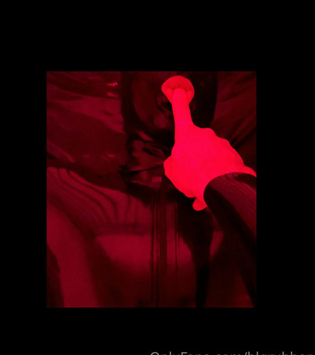 blgrubber beautiful model img