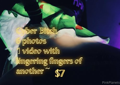 PlanetPlayBunny nude model photos