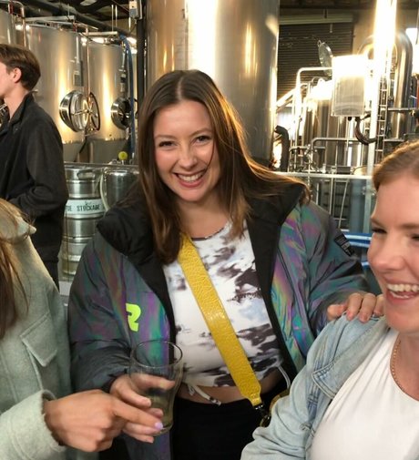 brown onlyfans sexy img