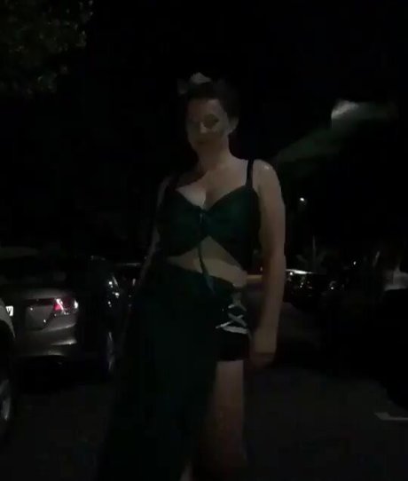 SliceOfSalami nice actress pic