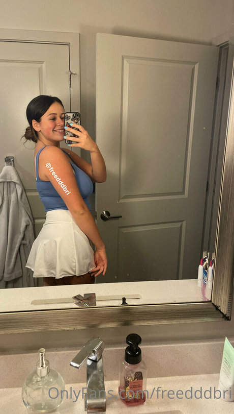 freedddbri model nudes img