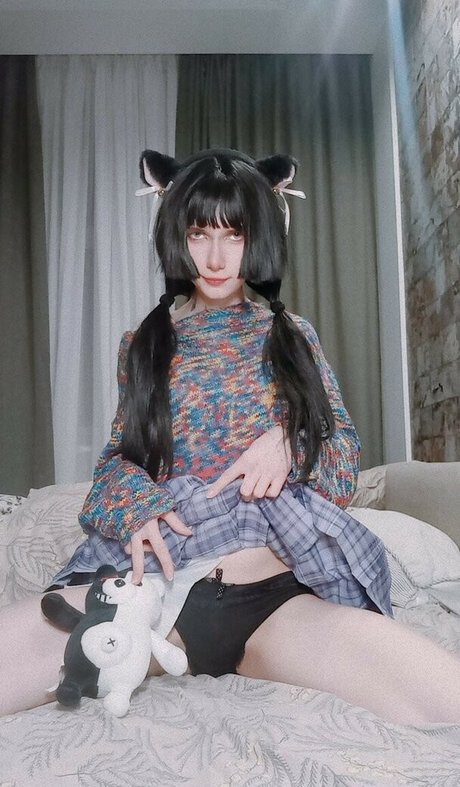 Sonyafj model exclusive img