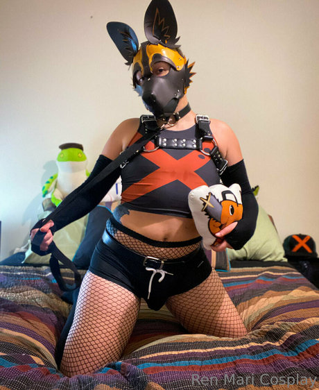 renmari hot pornstar photo