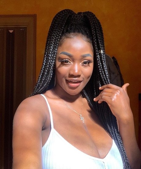 Barbiana star erotic picture