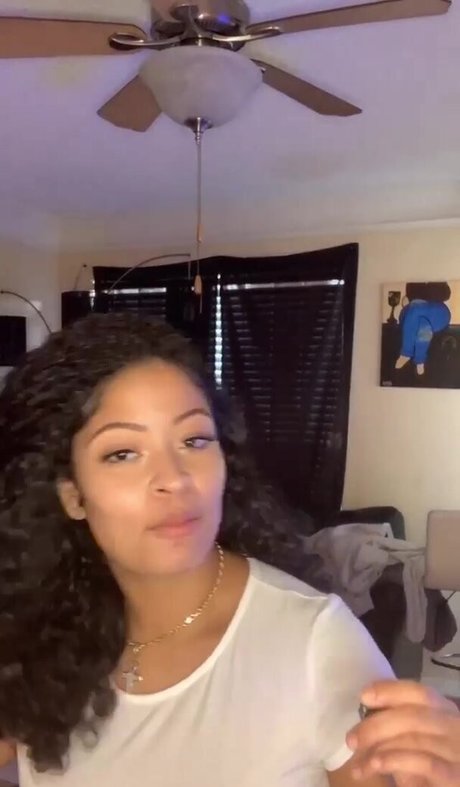 Patrise Kaitlyn nude pornstar images