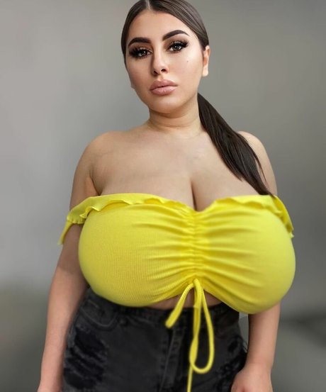 hairy armpits onlyfans free porn picture